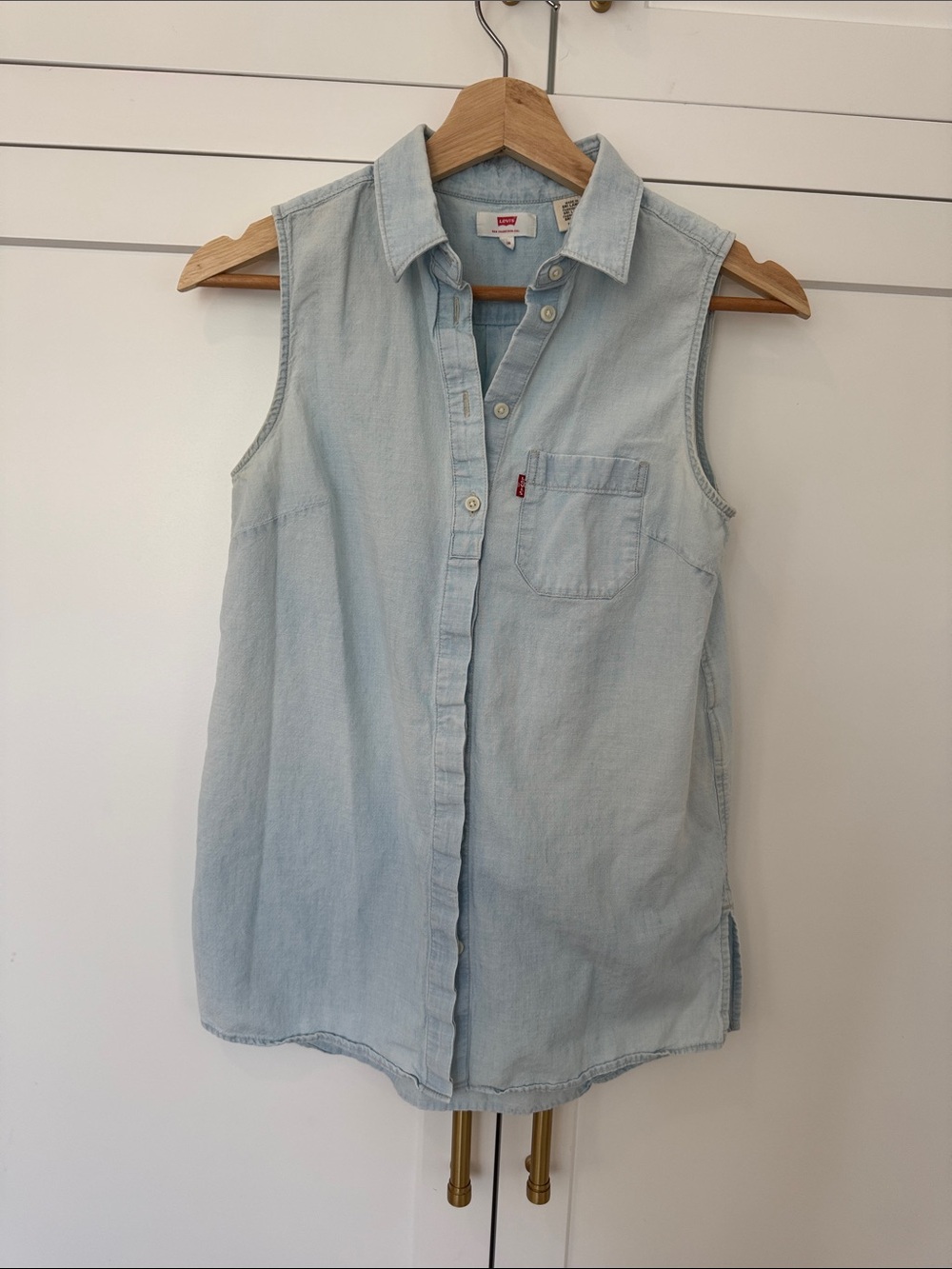 Levi's Light Blue Sleeveless Denim Button-Up, XS
